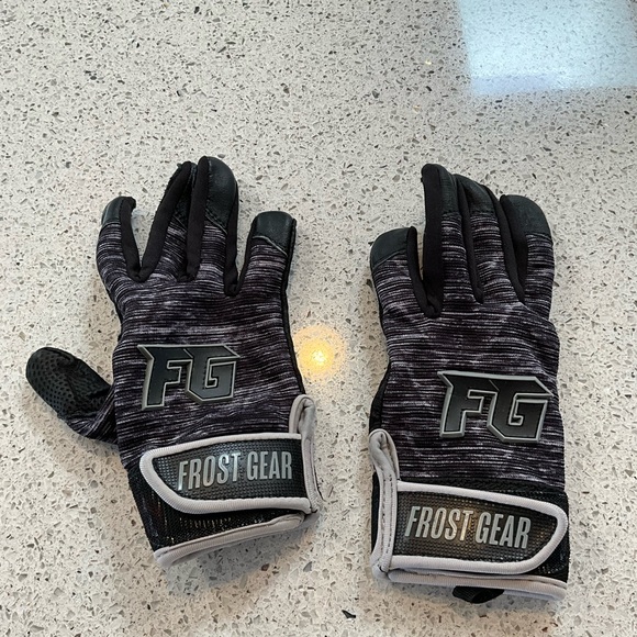 Frost Gear Batting gloves - Picture 1 of 3